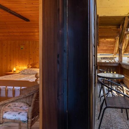 Apartment And Room Mateja Kovacic 博希尼 外观 照片